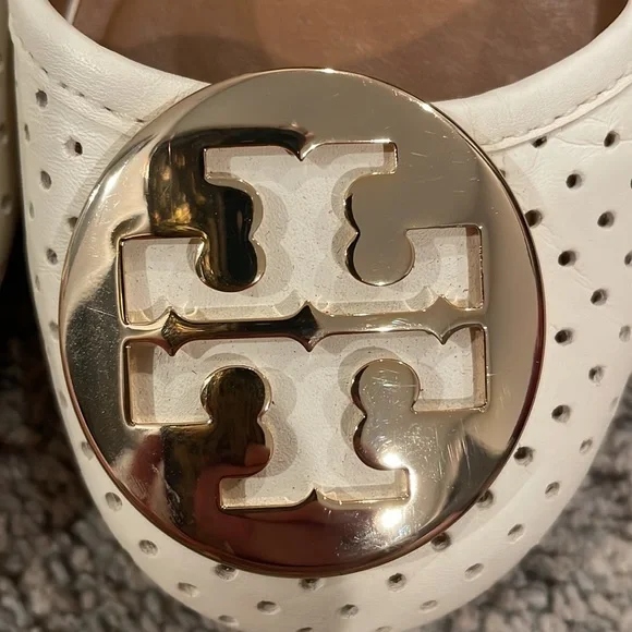 Tory Burch Reva Perforated Leather White Ballet Flats Size 7 - Picture 4 of 12